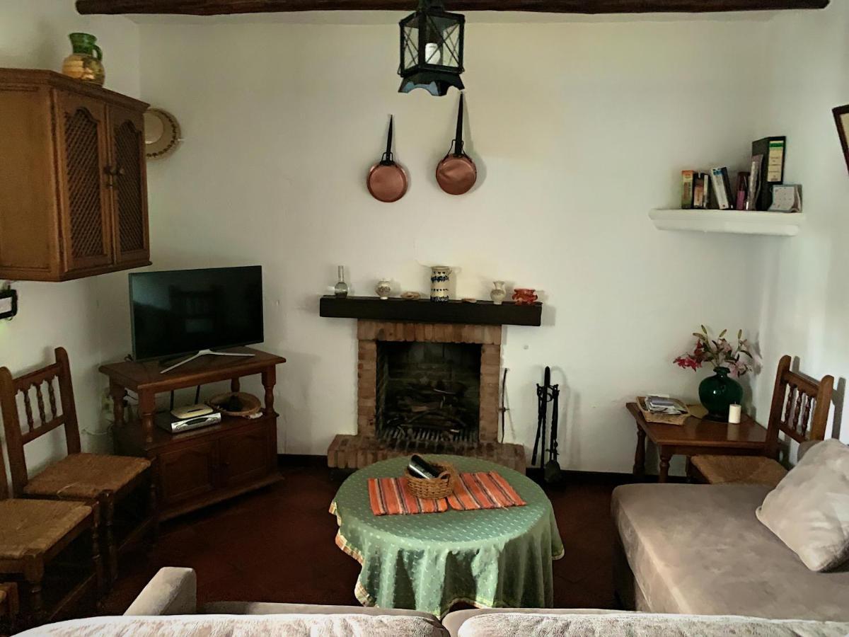 Villa Vivelorural Casa Y Piscina En Zahara De La Sierra Esterno foto