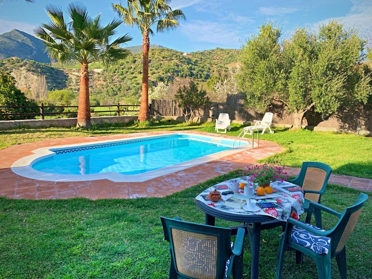 Villa Vivelorural Casa Y Piscina En Zahara De La Sierra Esterno foto